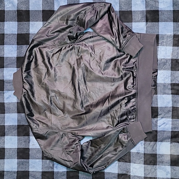 Jordan. Black Bomber Jacket. Arm-pocket. 9.5/10 condition. Men's size Large - Picture 11 of 16